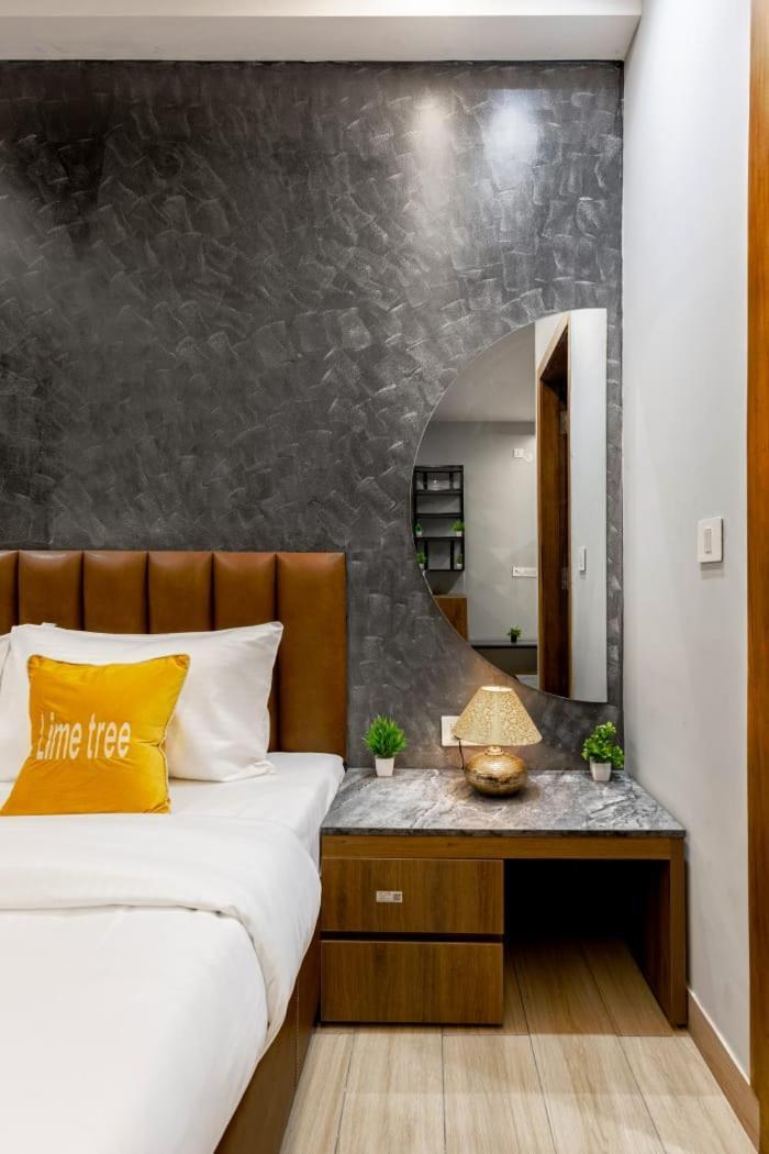 Hotel Imperial Stayz Sector 51 Gurgaon Exterior foto
